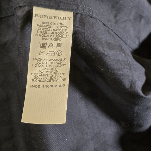 β¨ Vintage Elegance Burberry London Button Down Shirt β¨ - Picture 7 of 8